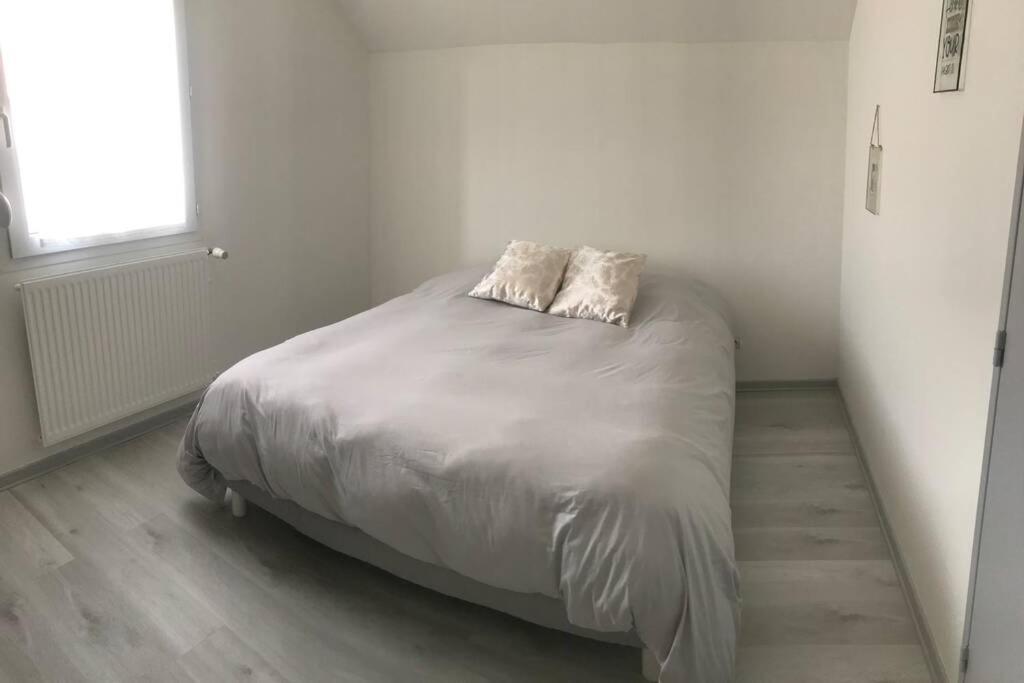 La Maison De Ville - 4 Chambres, 2 Sdb, Terrasse Et Garage - 90M2 Vesoul Eksteriør billede